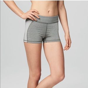 Aero Best Booty Ever, size M, color heather grey